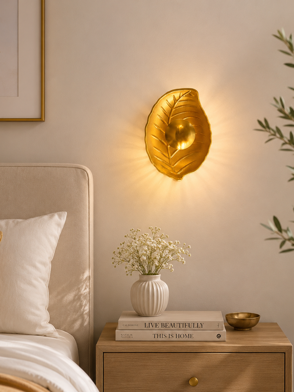 Aurelia Leaf Wall Light