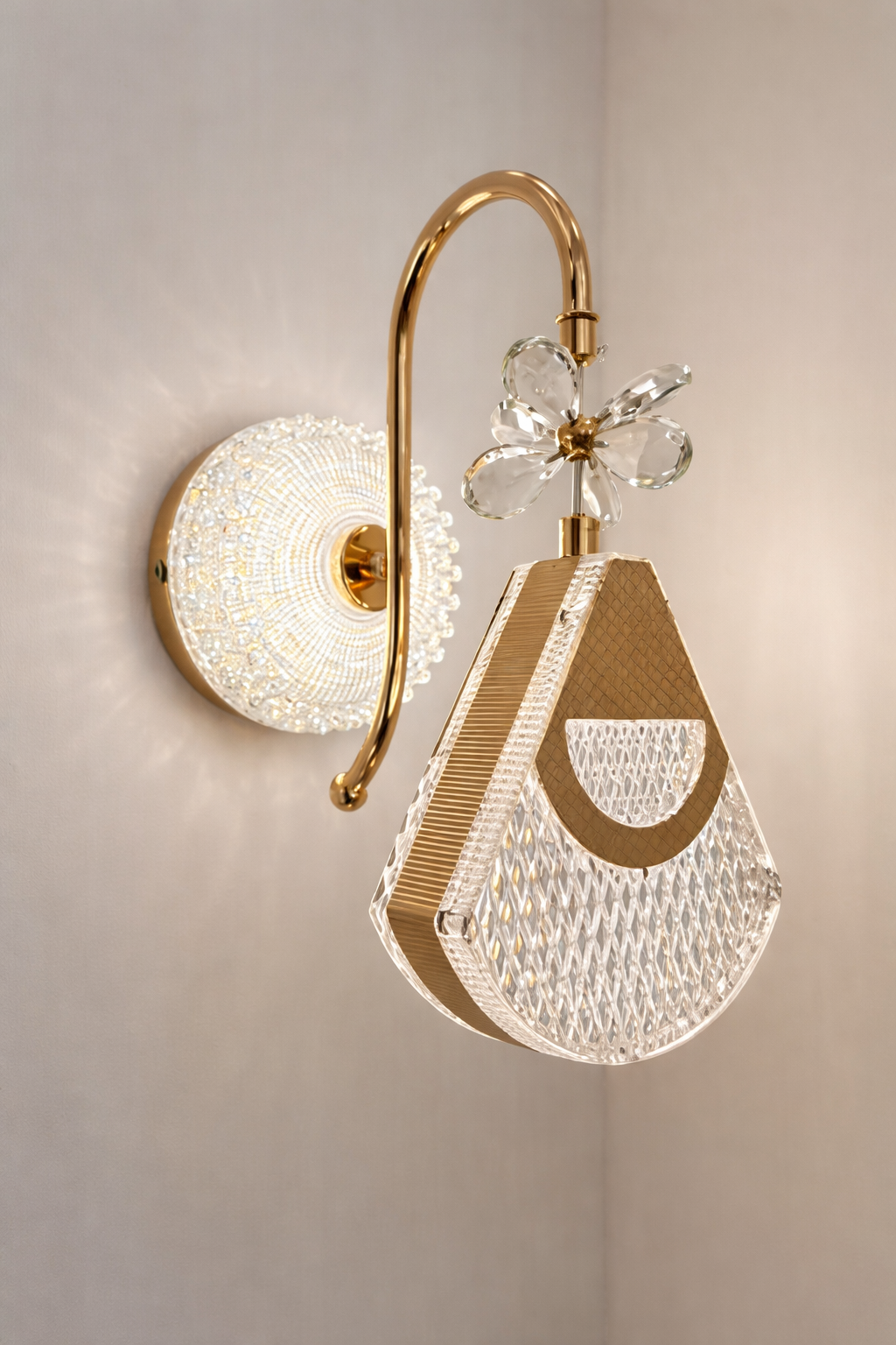 Celestia Petal Wall Light