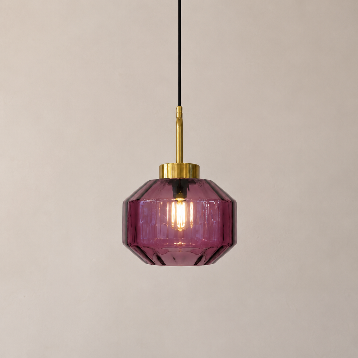Veylo Pendant Light