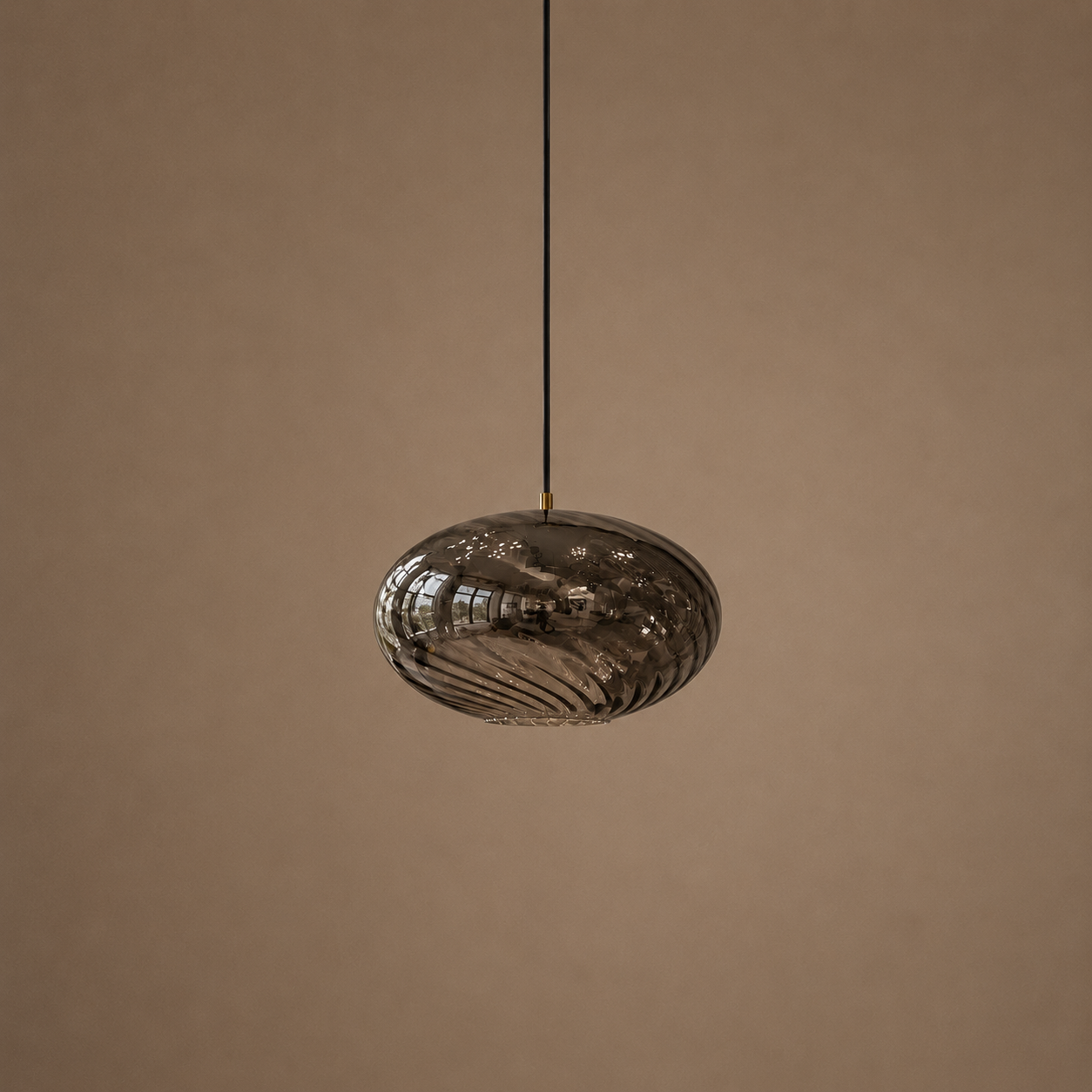 Nero Pendant Light